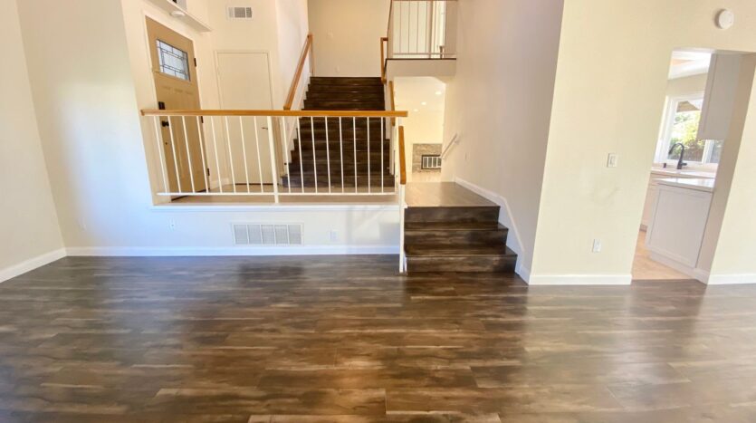 3225 Hidden Creek Ave - Thousand Oaks - California - 3 bed, 3 bath rental property