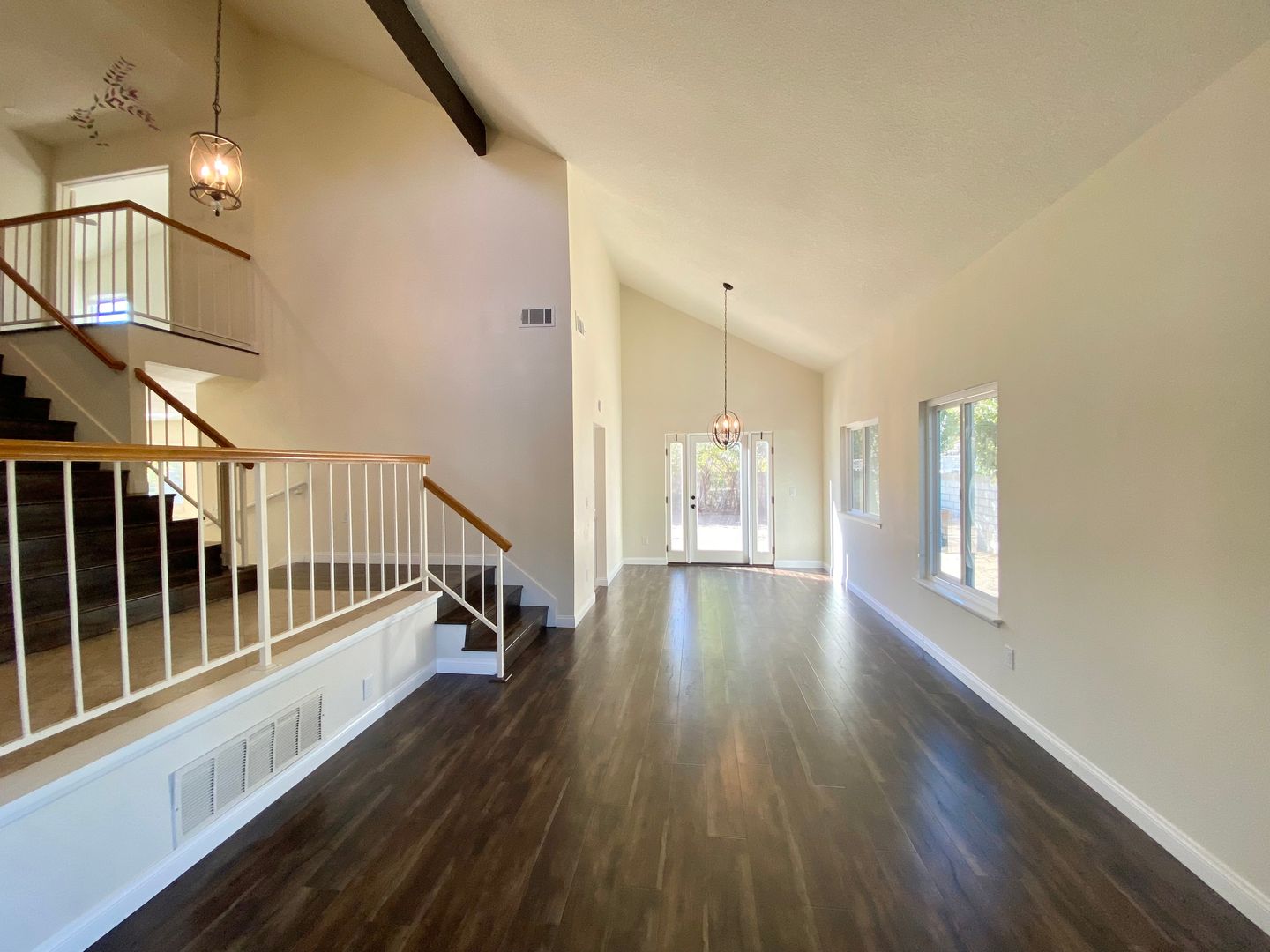 3225 Hidden Creek Ave - Thousand Oaks - California - 3 bed, 3 bath rental property