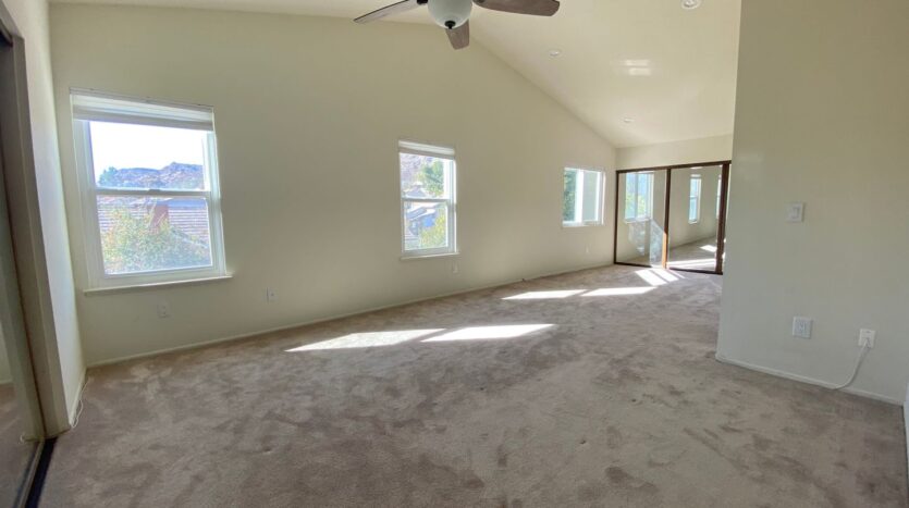 3225 Hidden Creek Ave - Thousand Oaks - California - 3 bed, 3 bath rental property