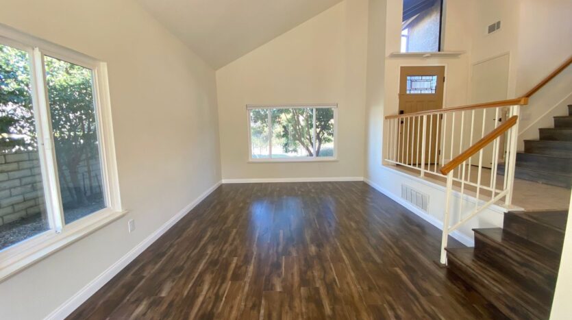 3225 Hidden Creek Ave - Thousand Oaks - California - 3 bed, 3 bath rental property
