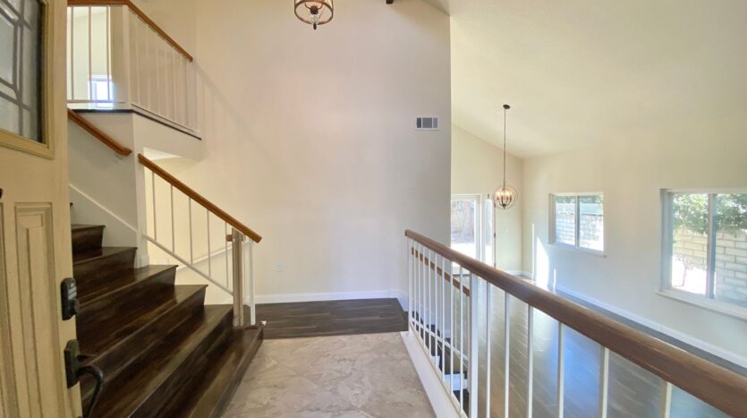 3225 Hidden Creek Ave - Thousand Oaks - California - 3 bed, 3 bath rental property