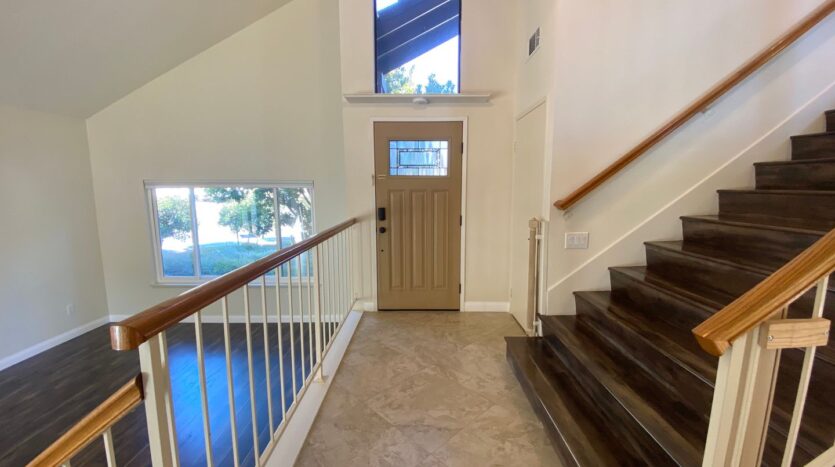 3225 Hidden Creek Ave - Thousand Oaks - California - 3 bed, 3 bath rental property