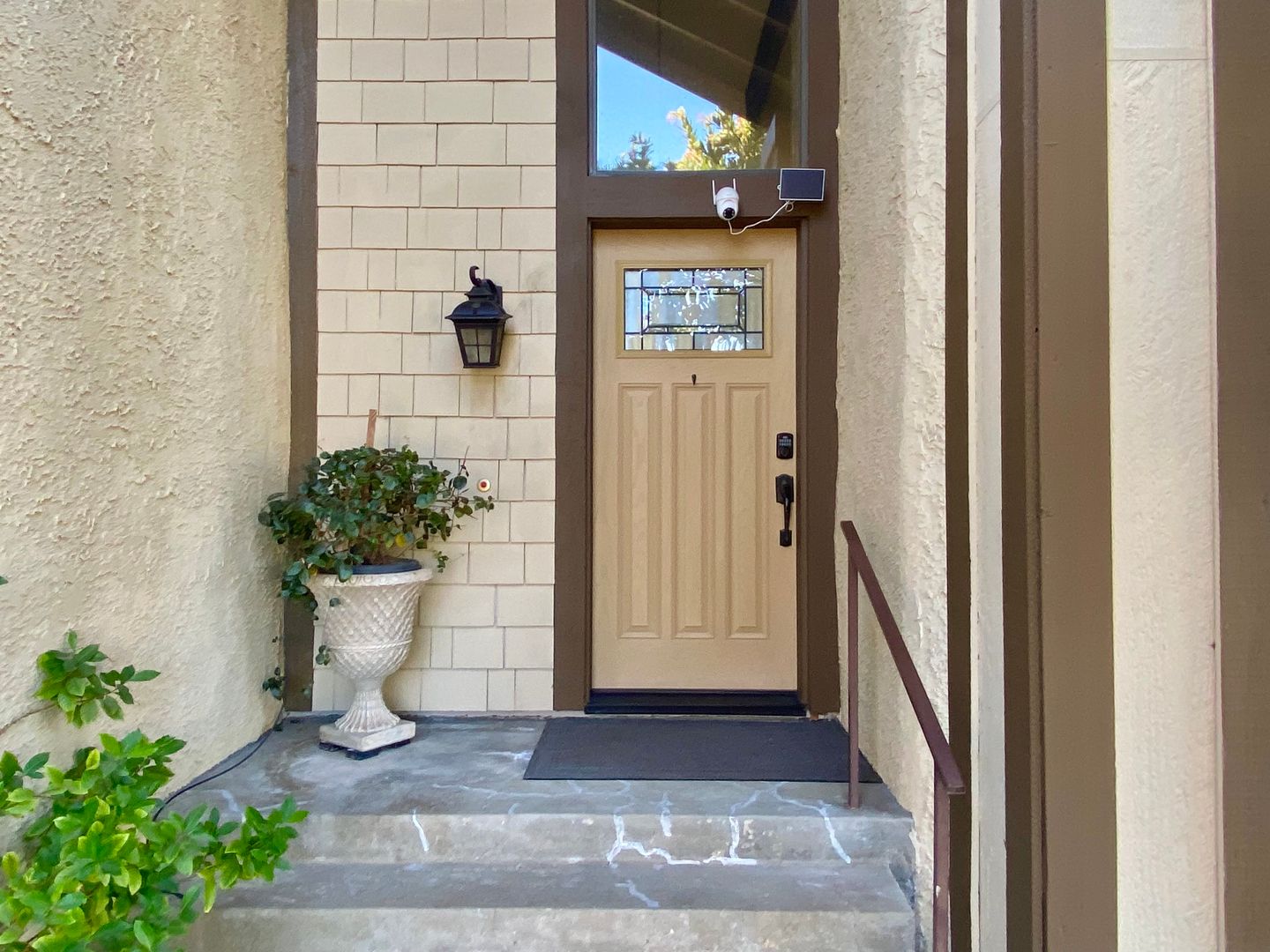 3225 Hidden Creek Ave - Thousand Oaks - California - 3 bed, 3 bath rental property