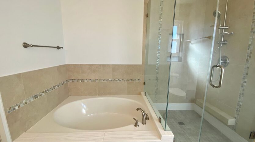 3225 Hidden Creek Ave - Thousand Oaks - California - 3 bed, 3 bath rental property