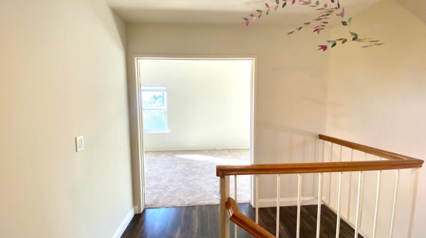 3225 Hidden Creek Ave - Thousand Oaks - California - 3 bed, 3 bath rental property