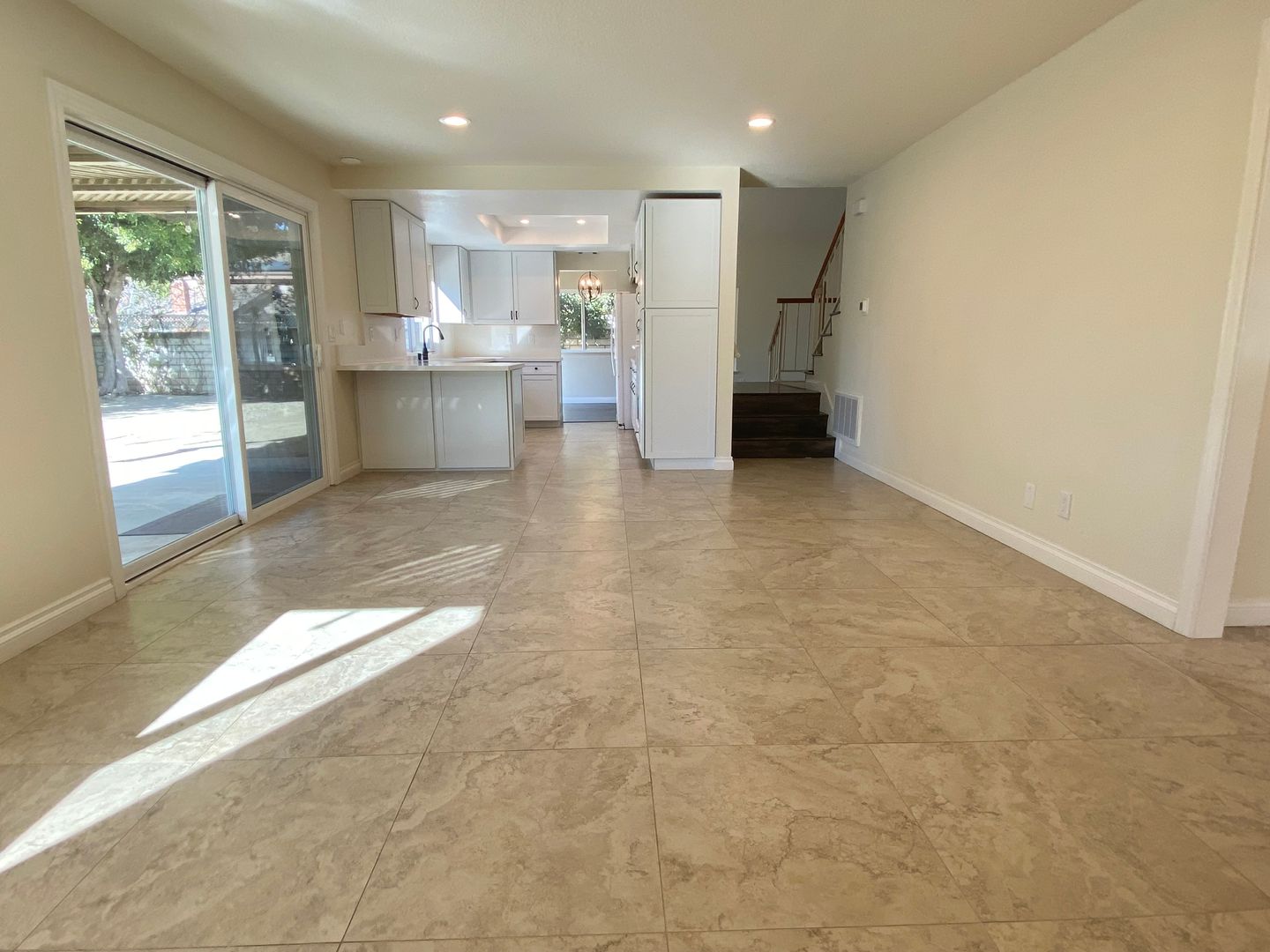 3225 Hidden Creek Ave - Thousand Oaks - California - 3 bed, 3 bath rental property