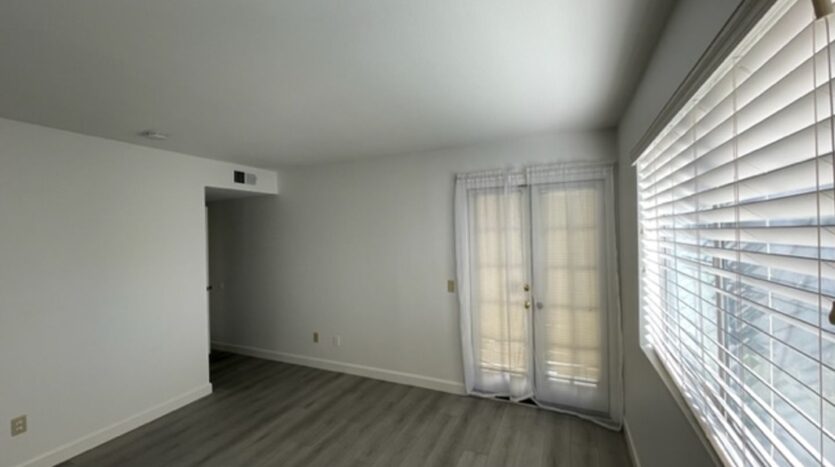 3260 Little Mountain Drive Unit C - San Bernardino - California - 3 bed, 2 bath rental property