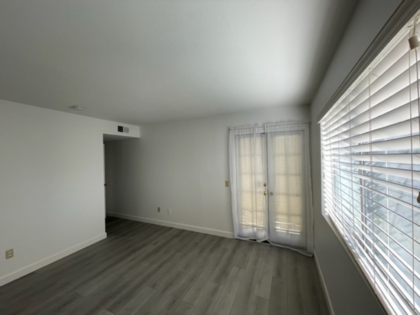3260 Little Mountain Drive Unit C - San Bernardino - California - 3 bed, 2 bath rental property