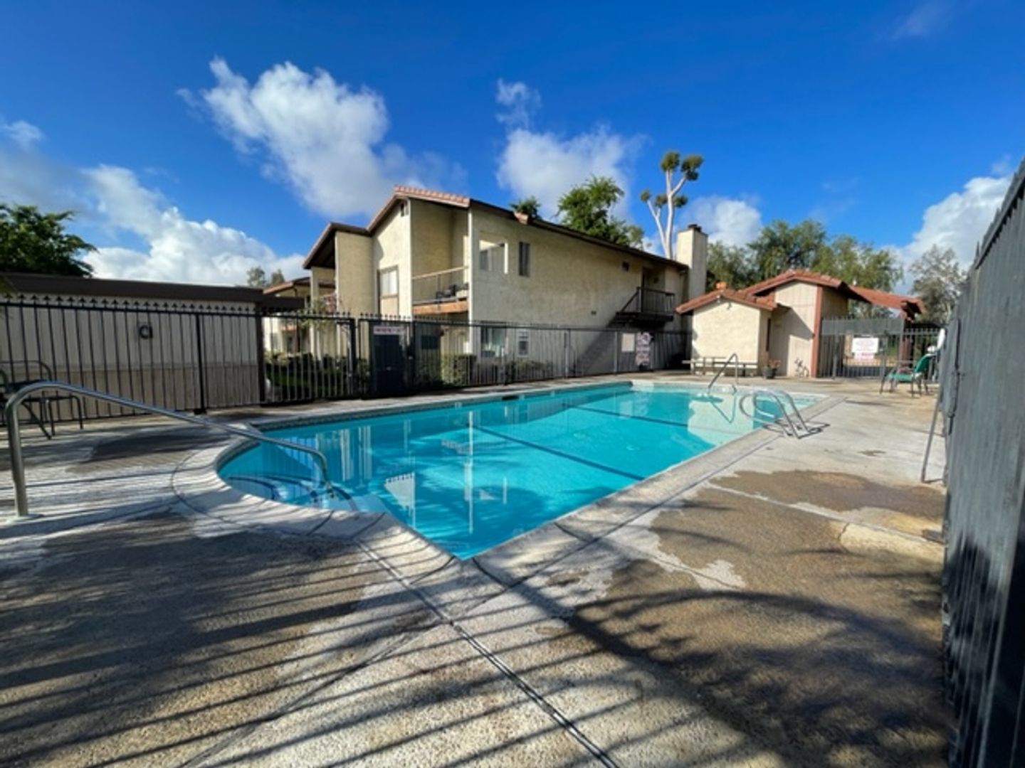 3260 Little Mountain Drive Unit C - San Bernardino - California - 3 bed, 2 bath rental property