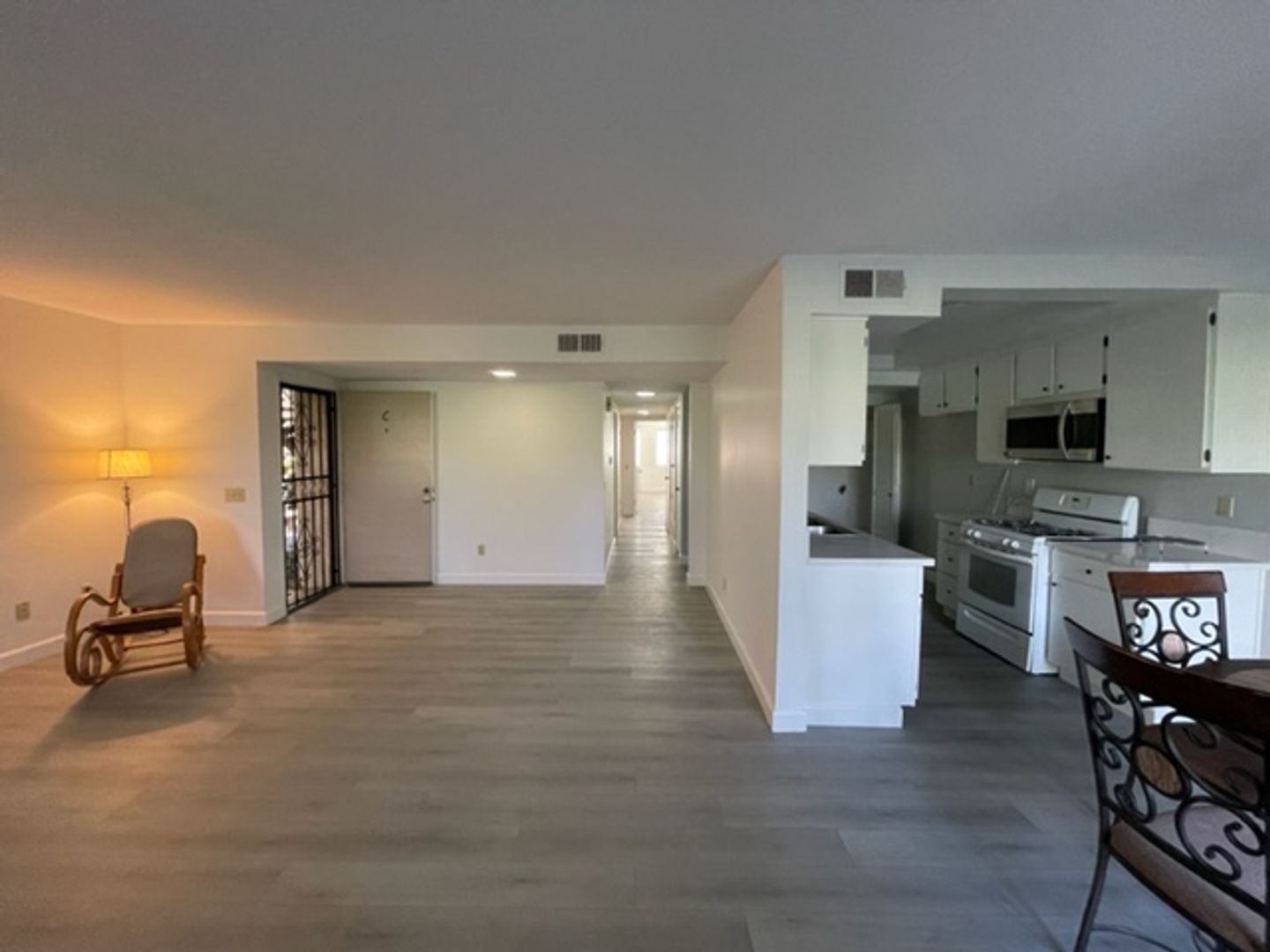 3260 Little Mountain Drive Unit C - San Bernardino - California - 3 bed, 2 bath rental property