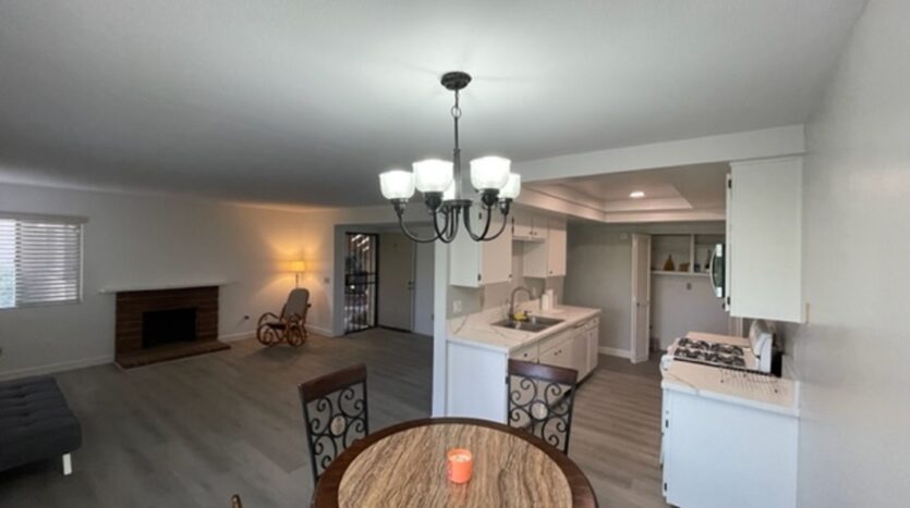 3260 Little Mountain Drive Unit C - San Bernardino - California - 3 bed, 2 bath rental property