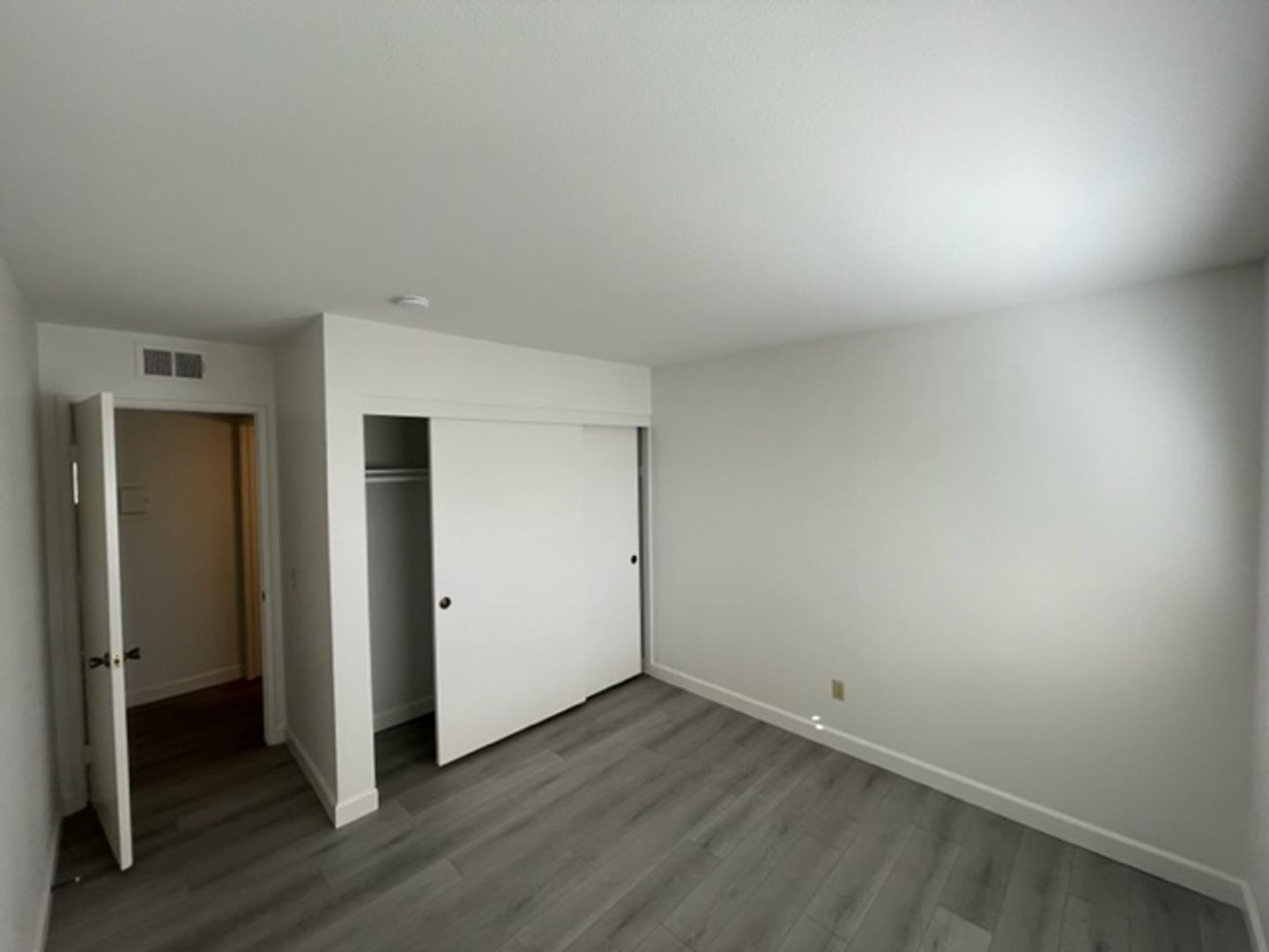 3260 Little Mountain Drive Unit C - San Bernardino - California - 3 bed, 2 bath rental property