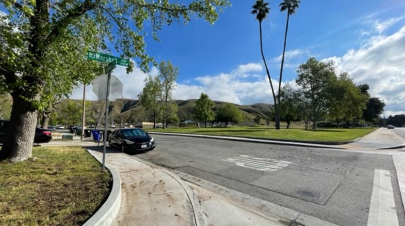 3260 Little Mountain Drive Unit C - San Bernardino - California - 3 bed, 2 bath rental property