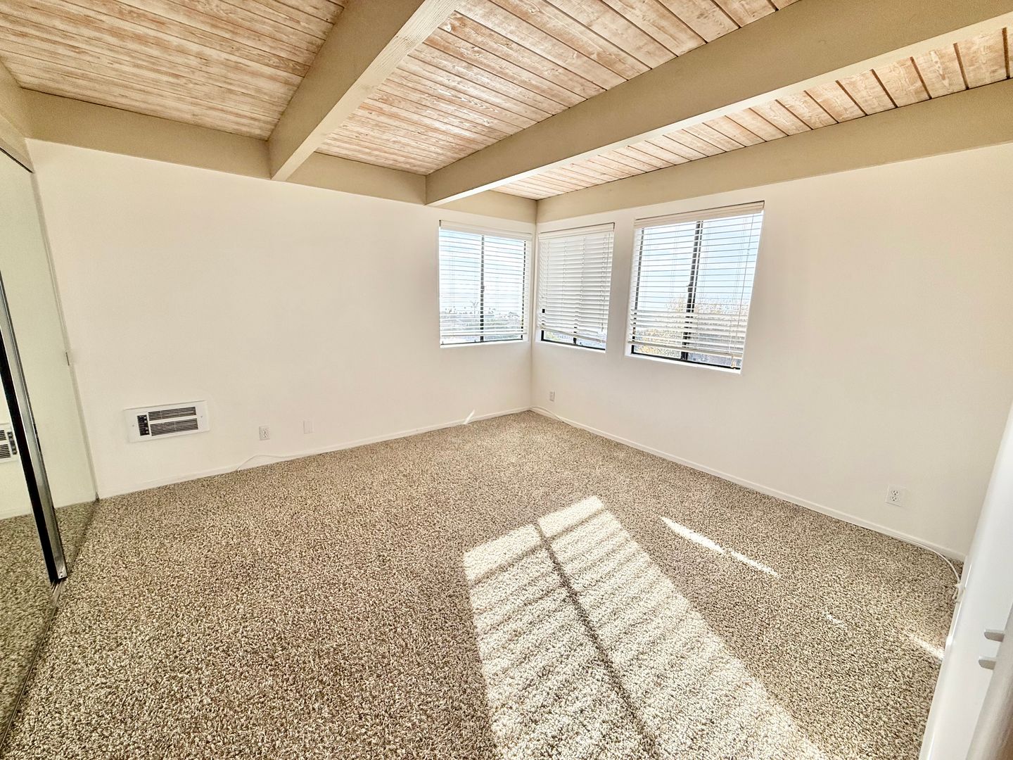 328 Pinecrest - Laguna Beach - California - 2 bed, 2 bath rental property