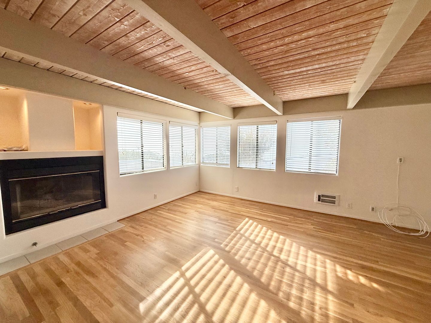 328 Pinecrest - Laguna Beach - California - 2 bed, 2 bath rental property