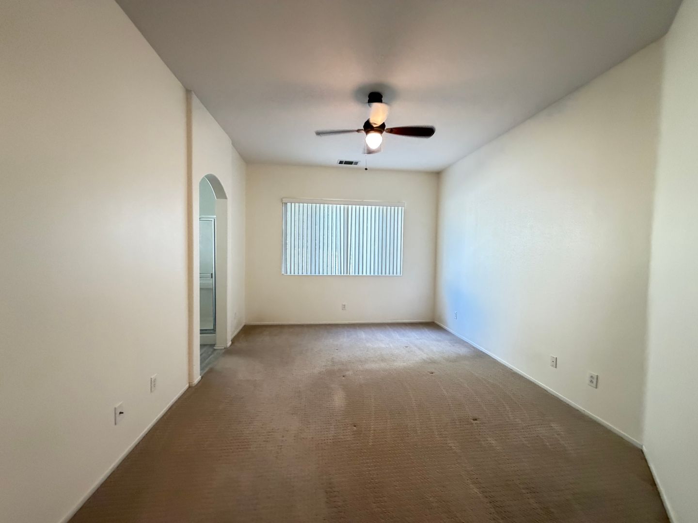 32900 Adelante St - Temecula - California - 4 bed, 2 bath rental property