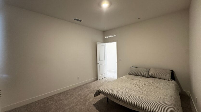 33025 Goldie Ct. - Winchester - California - 5 bed, 3 bath rental property