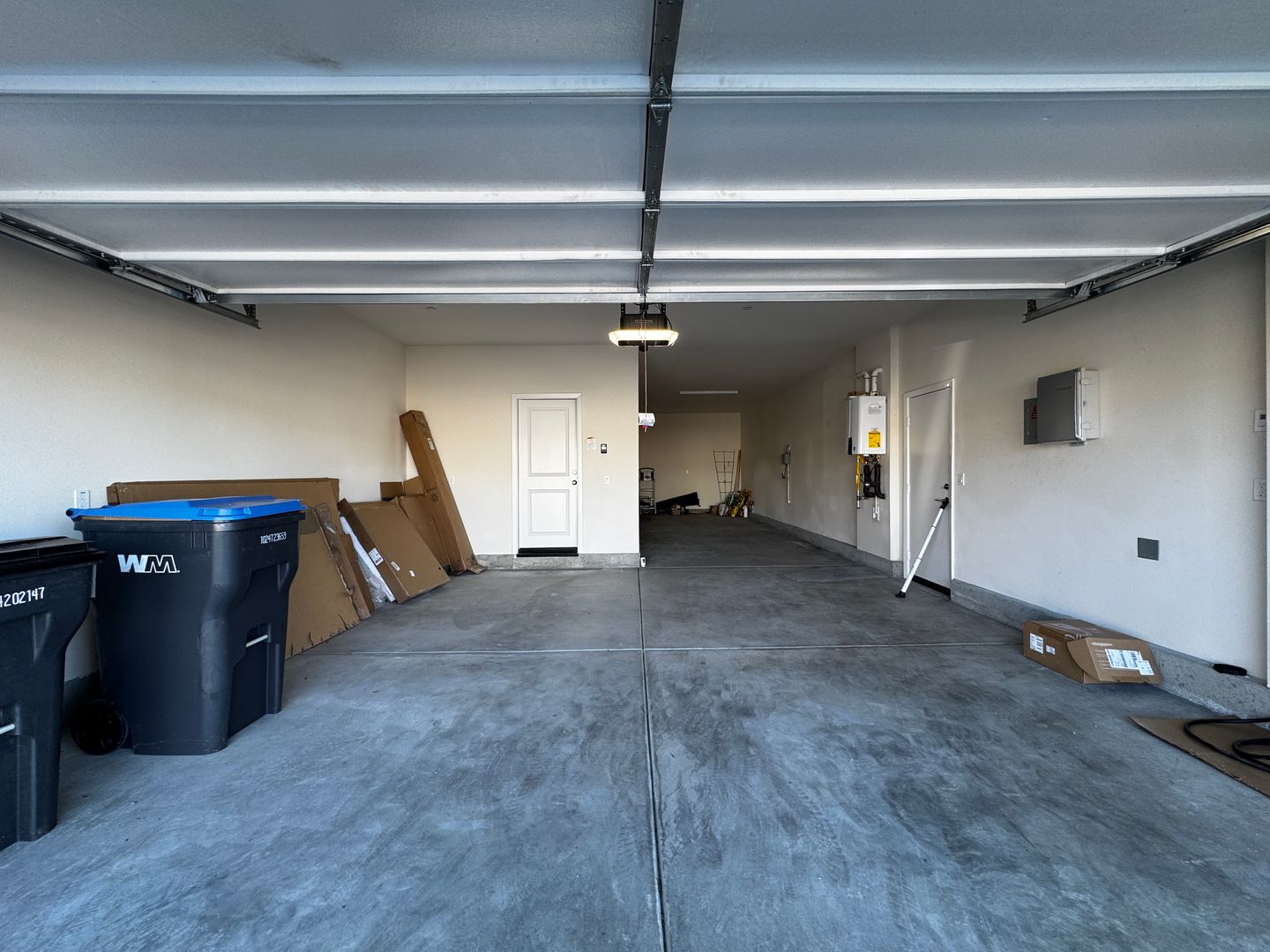 33025 Goldie Ct. - Winchester - California - 5 bed, 3 bath rental property