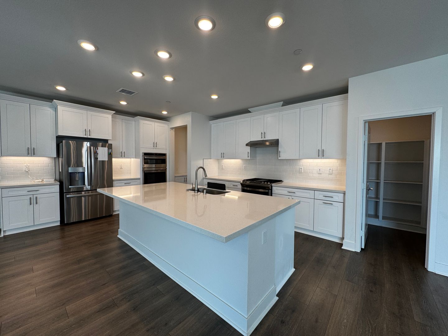 33025 Goldie Ct. - Winchester - California - 5 bed, 3 bath rental property