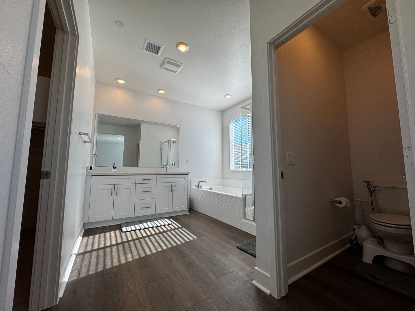 33025 Goldie Ct. - Winchester - California - 5 bed, 3 bath rental property