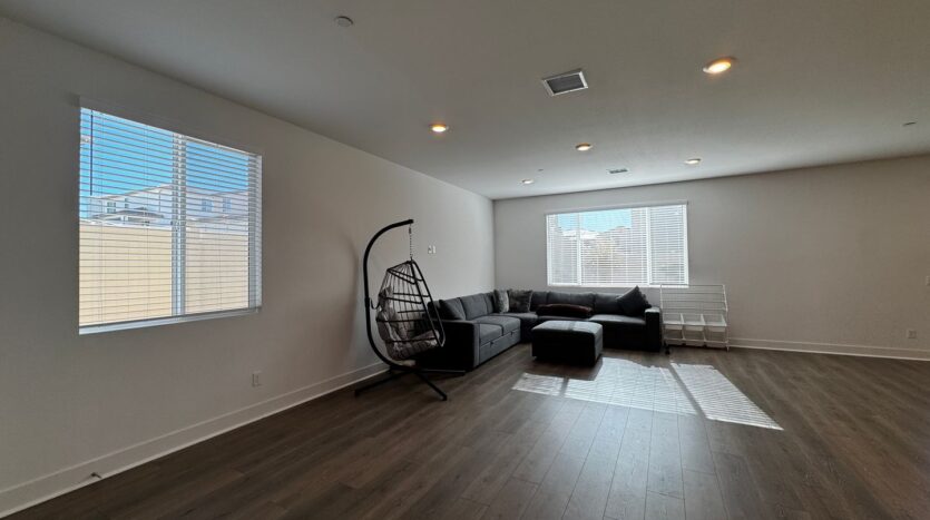 33025 Goldie Ct. - Winchester - California - 5 bed, 3 bath rental property