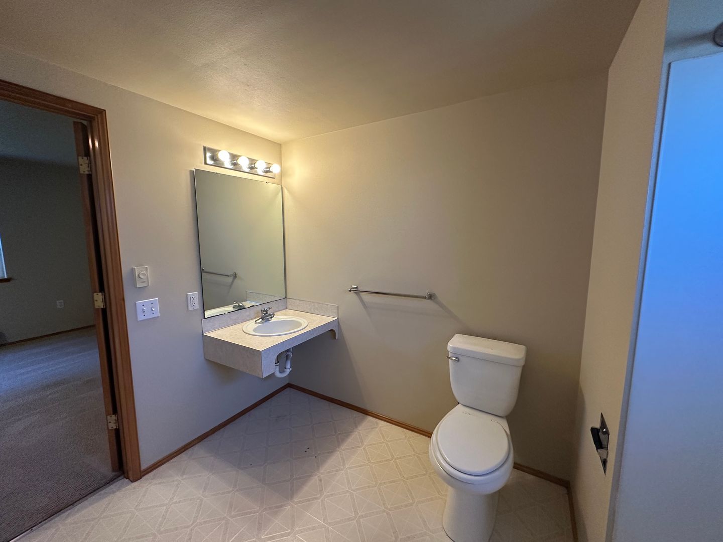 3314 3318 3322 3326 Galena Lane - Bellingham - Washington - 1 bath rental property