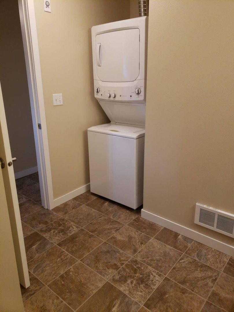 3323 Galena Lane #102 - Bellingham - Washington - 1 bed, 1 bath rental property