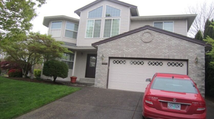 3380 NW Blackcomb Drive - Portland - Oregon - 6 bed, 3 bath rental property