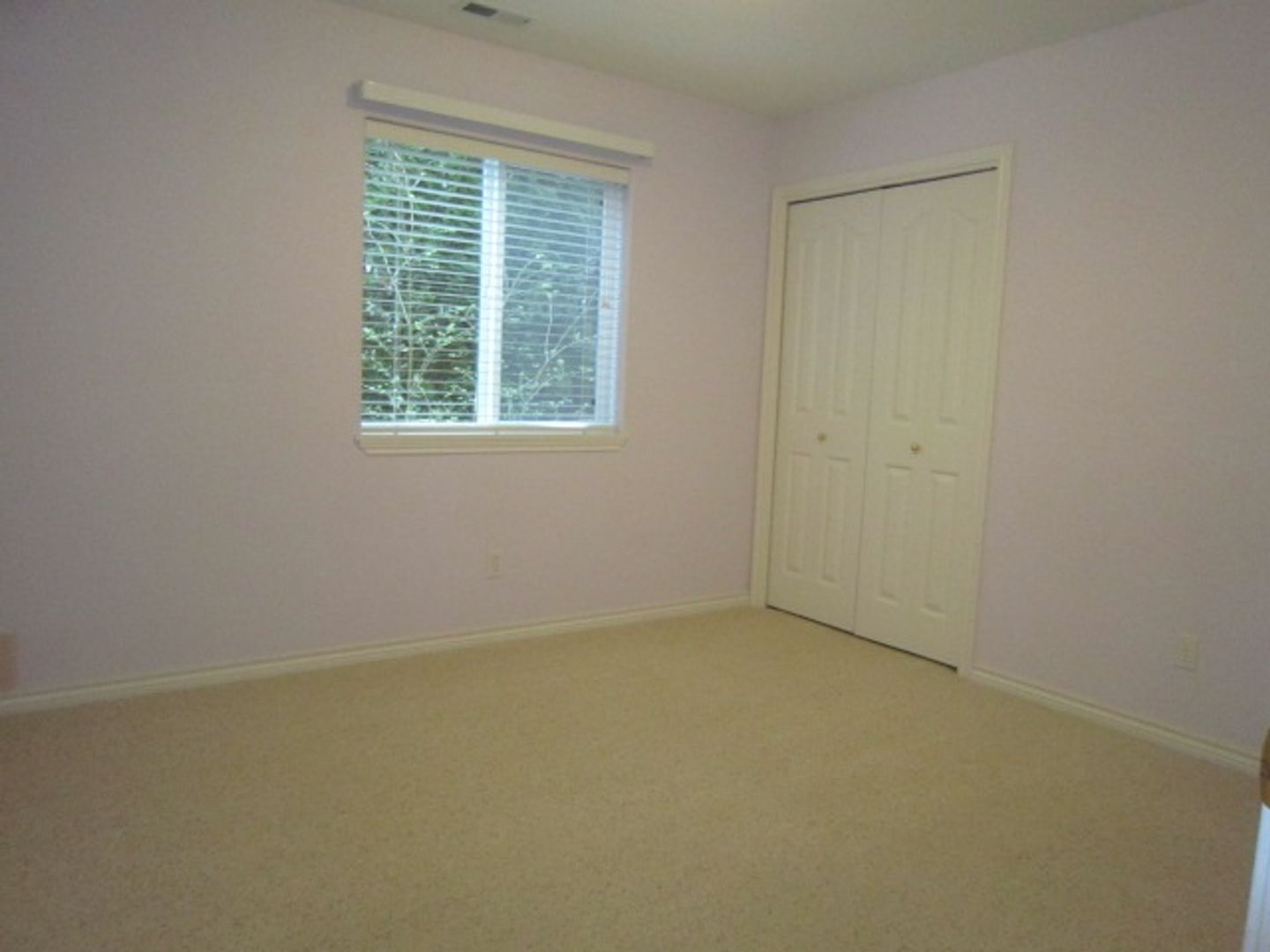 3380 NW Blackcomb Drive - Portland - Oregon - 6 bed, 3 bath rental property