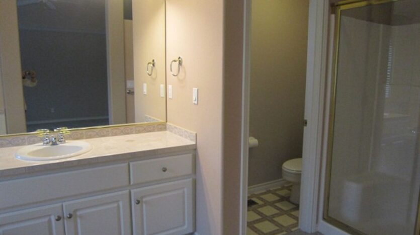 3380 NW Blackcomb Drive - Portland - Oregon - 6 bed, 3 bath rental property