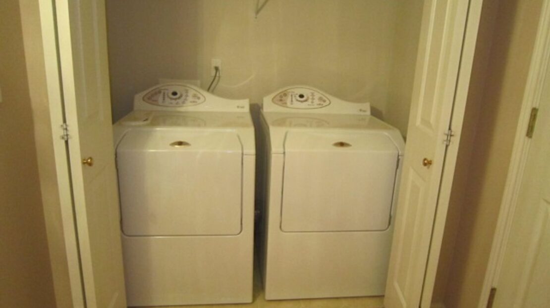 3380 NW Blackcomb Drive - Portland - Oregon - 6 bed, 3 bath rental property