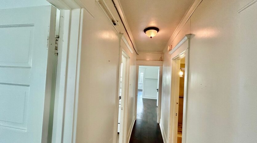 3520-3526  White House Place - Los Angeles - California - 1 bed, 1 bath rental property