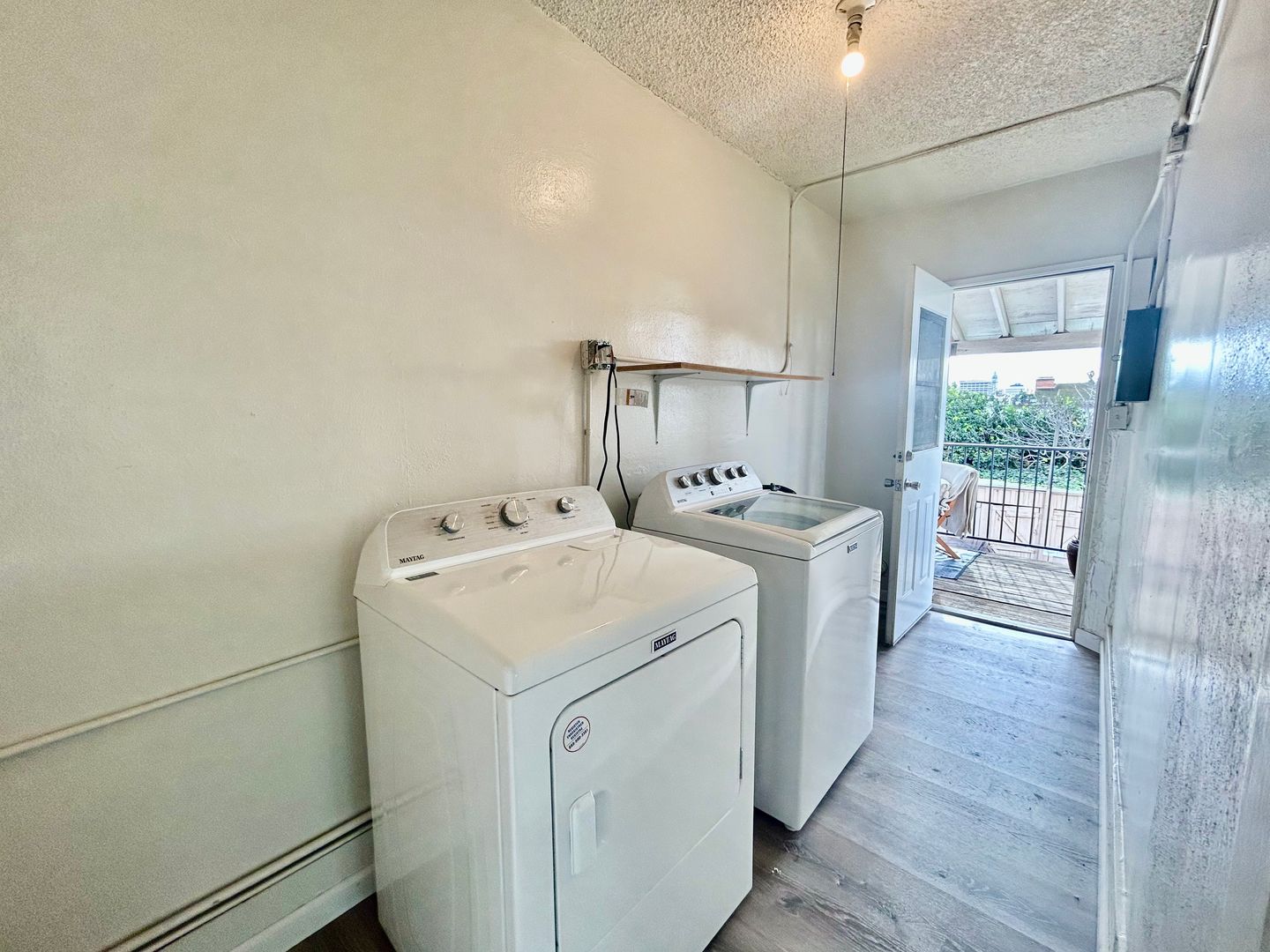 3520-3526  White House Place - Los Angeles - California - 1 bed, 1 bath rental property
