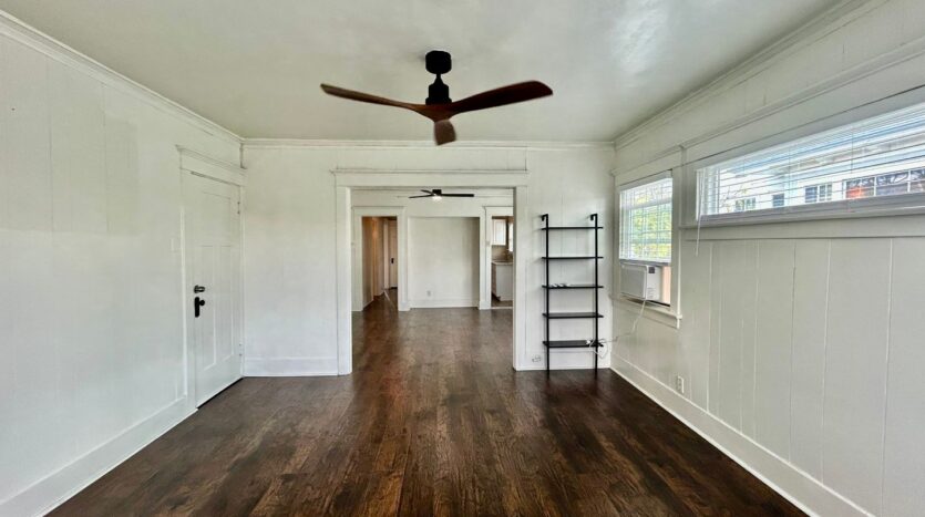 3520-3526  White House Place - Los Angeles - California - 1 bed, 1 bath rental property