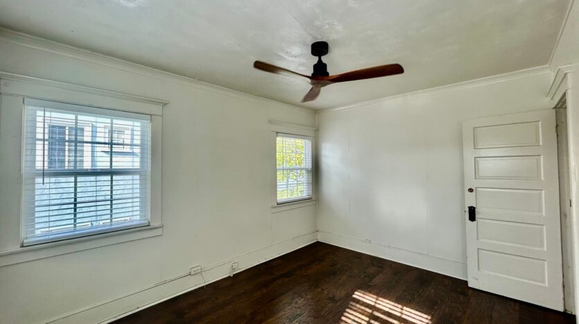 3520-3526  White House Place - Los Angeles - California - 1 bed, 1 bath rental property