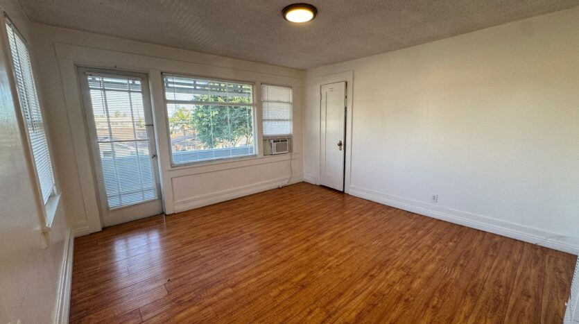 361 Walnut Ave  - Long Beach - California - 1 bath rental property