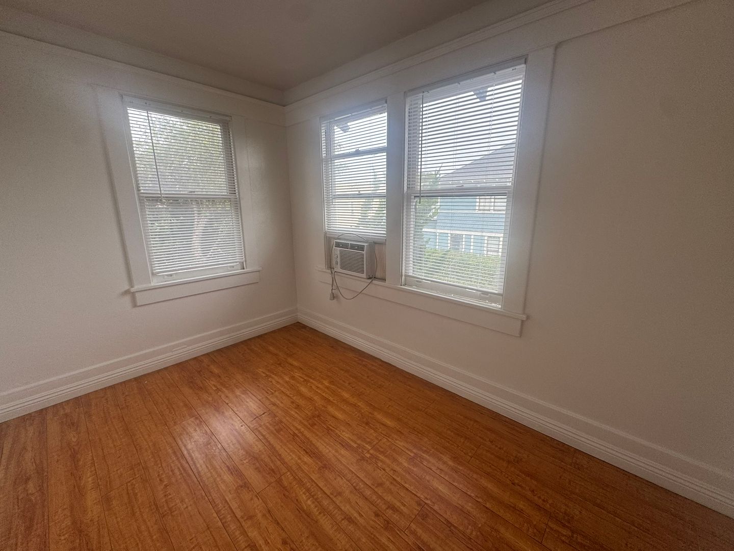 361 Walnut Ave  - Long Beach - California - 2 bed, 1 bath rental property