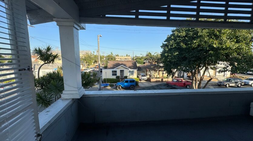 361 Walnut Ave  - Long Beach - California - 1 bath rental property