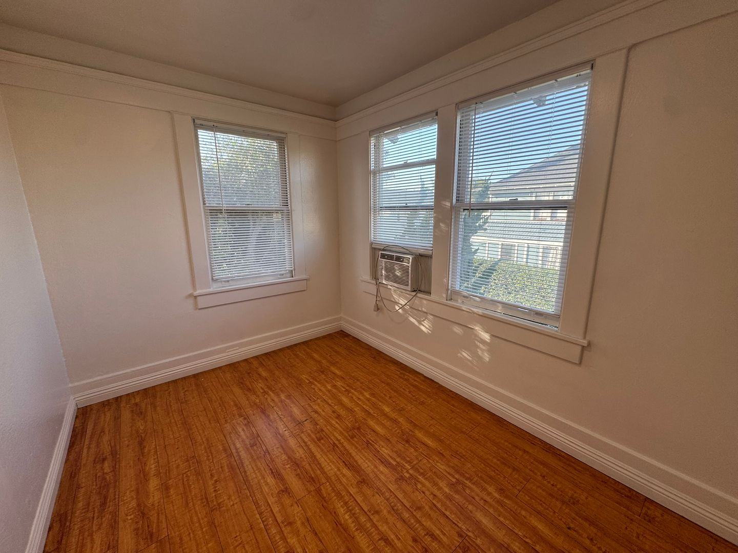 361 Walnut Ave  - Long Beach - California - 1 bath rental property