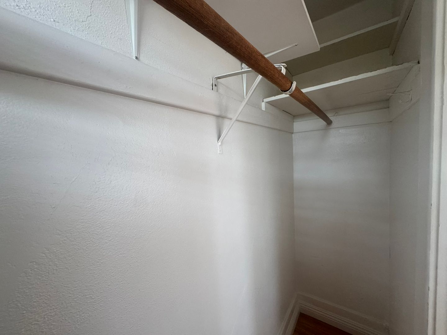 361 Walnut Ave  - Long Beach - California - 2 bed, 1 bath rental property