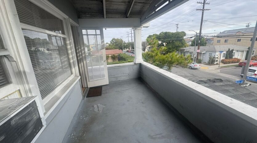 361 Walnut Ave  - Long Beach - California - 2 bed, 1 bath rental property
