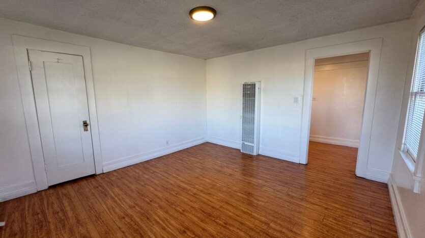 361 Walnut Ave  - Long Beach - California - 1 bath rental property