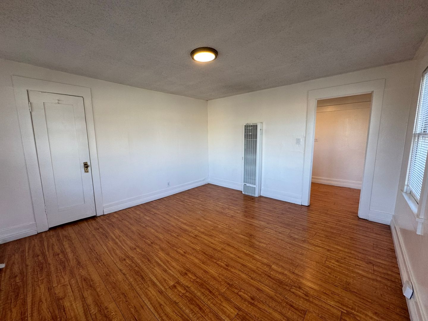 361 Walnut Ave  - Long Beach - California - 1 bath rental property