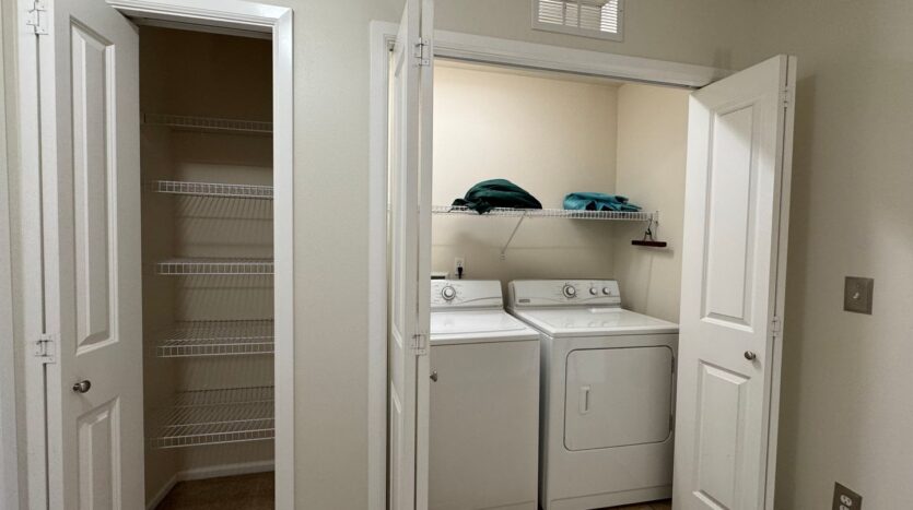 367 Tremont Ave #101 - Bellingham - Washington - 2 bed, 3 bath rental property