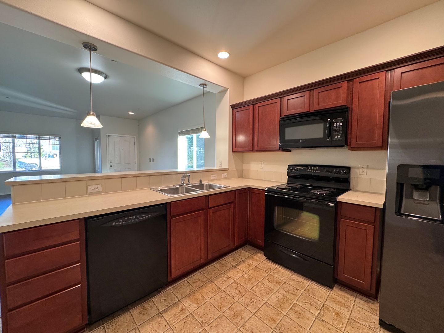 367 Tremont Ave #101 - Bellingham - Washington - 2 bed, 3 bath rental property