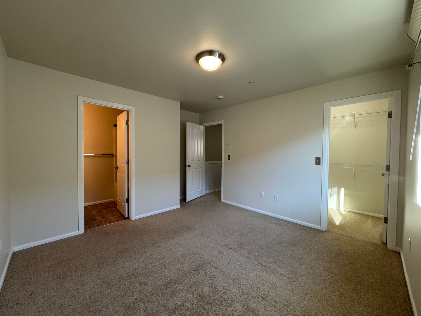 367 Tremont Ave #101 - Bellingham - Washington - 2 bed, 3 bath rental property