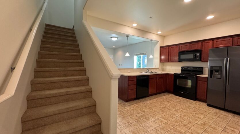 367 Tremont Ave #101 - Bellingham - Washington - 2 bed, 3 bath rental property