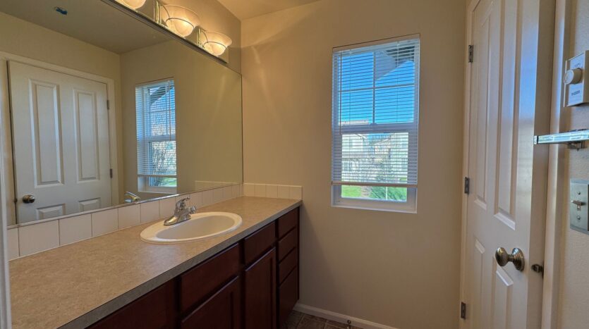 367 Tremont Ave #101 - Bellingham - Washington - 2 bed, 3 bath rental property