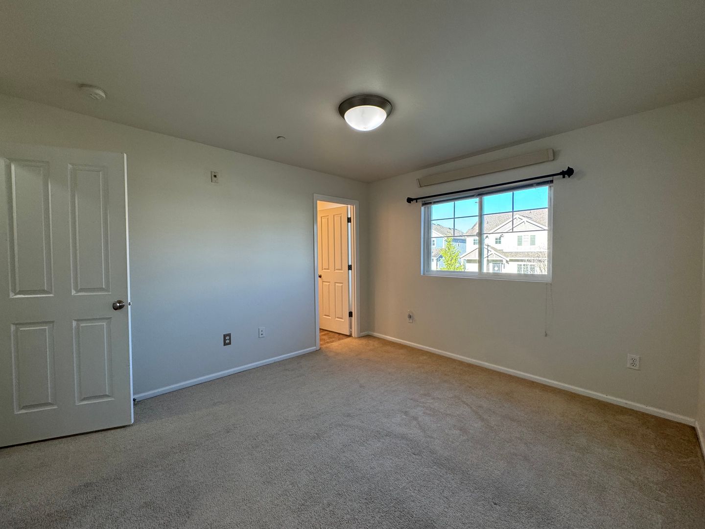 367 Tremont Ave #101 - Bellingham - Washington - 2 bed, 3 bath rental property