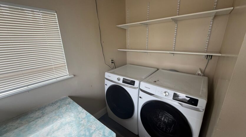 3711 N Huson St - Tacoma - Washington - 3 bed, 2.5 bath rental property